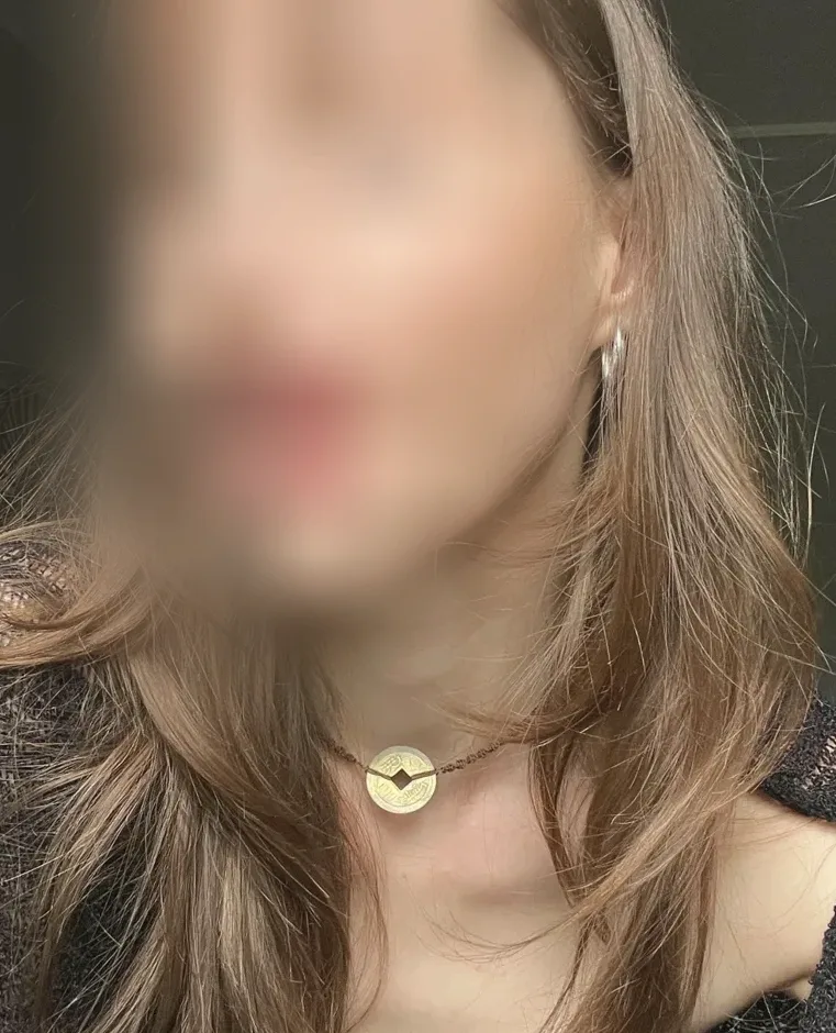 Camilla, 28