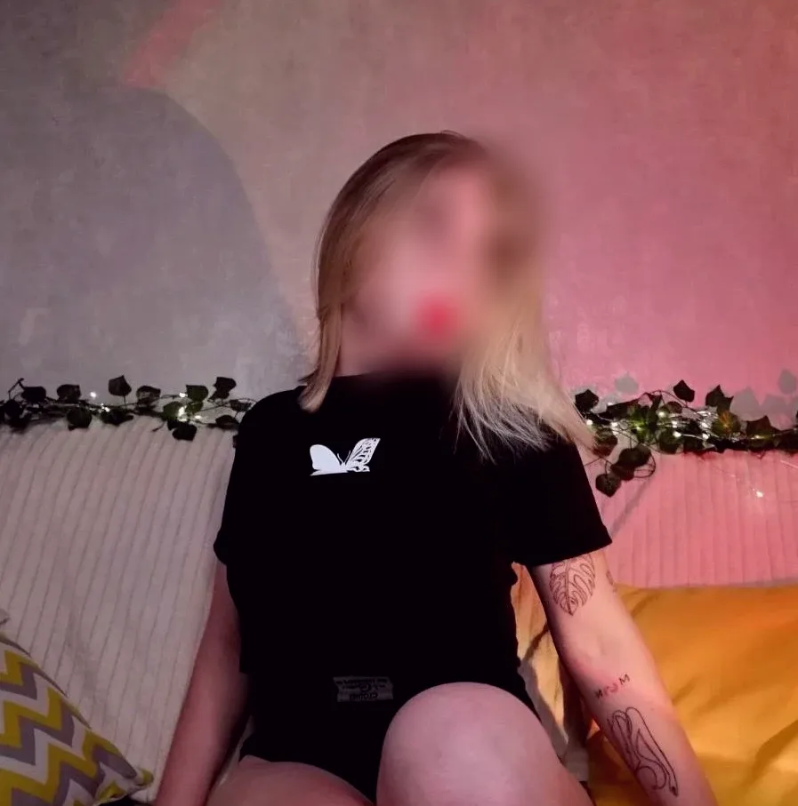 Susanne, 22