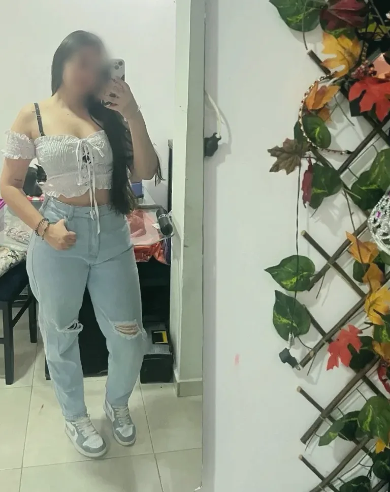 Tilde, 30